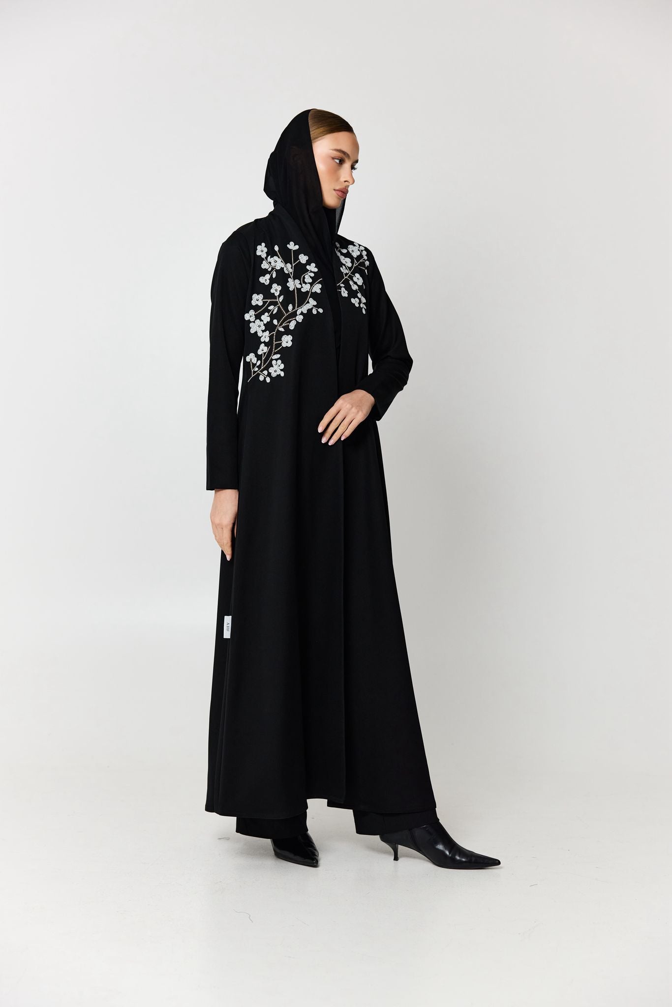 Sakura (Black)
