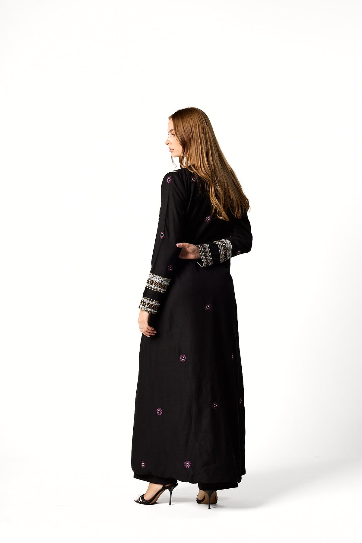 Qamara